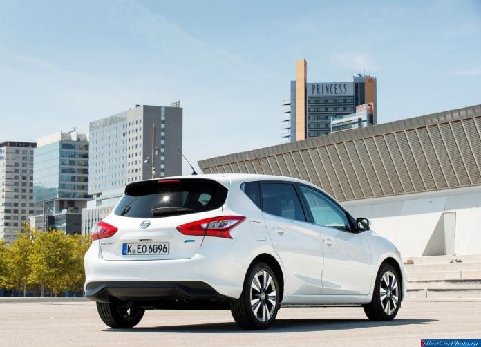 2015 Nissan Pulsar - фотография 91 из 176