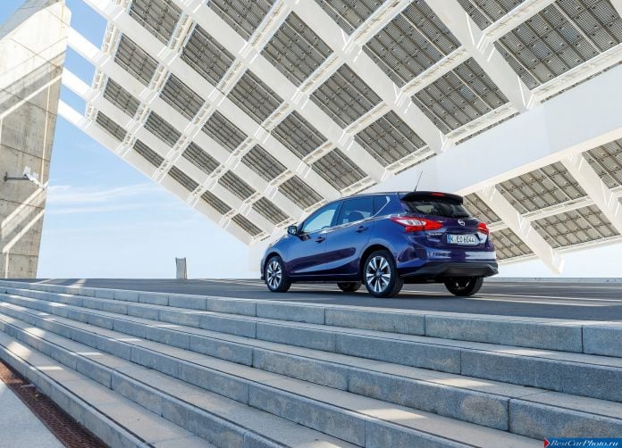 2015 Nissan Pulsar - фотография 106 из 176