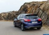 nissan_2015_pulsar_121.jpg