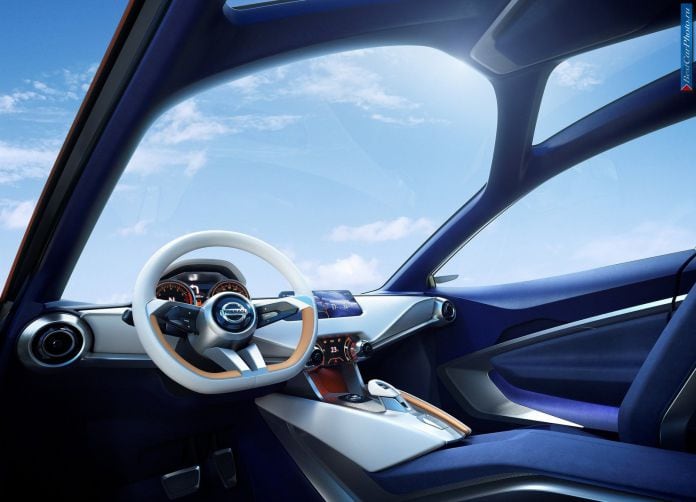 2015 Nissan Sway Concept - фотография 22 из 28