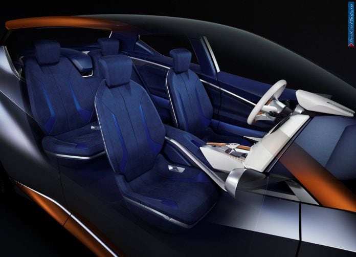 2015 Nissan Sway Concept - фотография 23 из 28