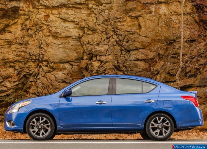 2015 Nissan Versa Sedan - фотография 4 из 9 2015 Nissan Versa Sedan - фотография 4 из 9
