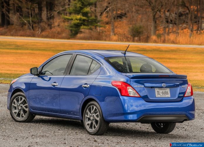 2015 Nissan Versa Sedan - фотография 5 из 9 2015 Nissan Versa Sedan - фотография 5 из 9
