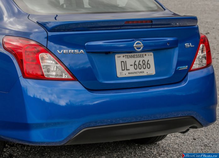 2015 Nissan Versa Sedan - фотография 8 из 9