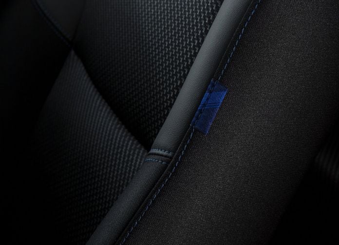 2016 Nissan Altima SR - фотография 12 из 17