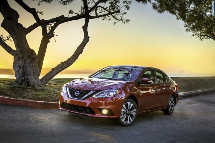 2016 Nissan Sentra - фотография 3 из 23 2016 Nissan Sentra - фотография 3 из 23
