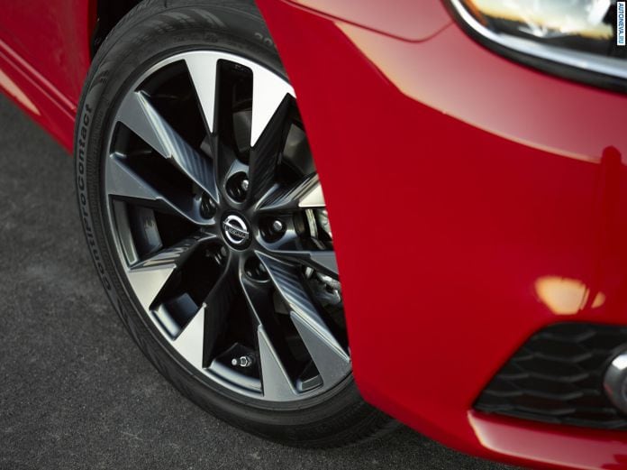 2016 Nissan Sentra - фотография 14 из 23 2016 Nissan Sentra - фотография 14 из 23