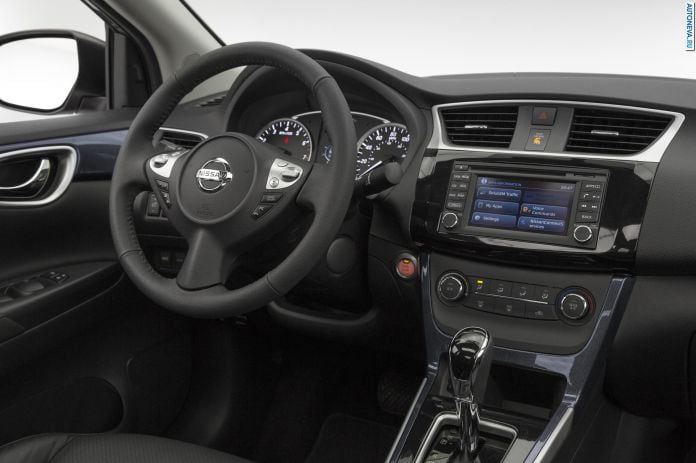 2016 Nissan Sentra - фотография 18 из 23 2016 Nissan Sentra - фотография 18 из 23
