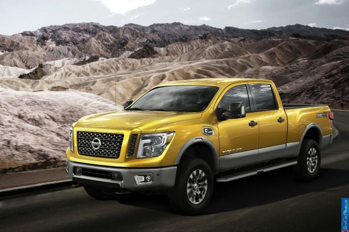 2016 Nissan Titan XD - фотография 2 из 47