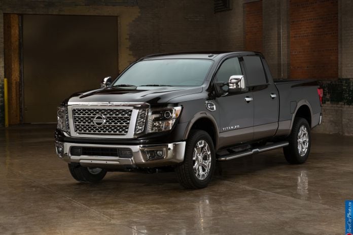 2016 Nissan Titan XD - фотография 5 из 47