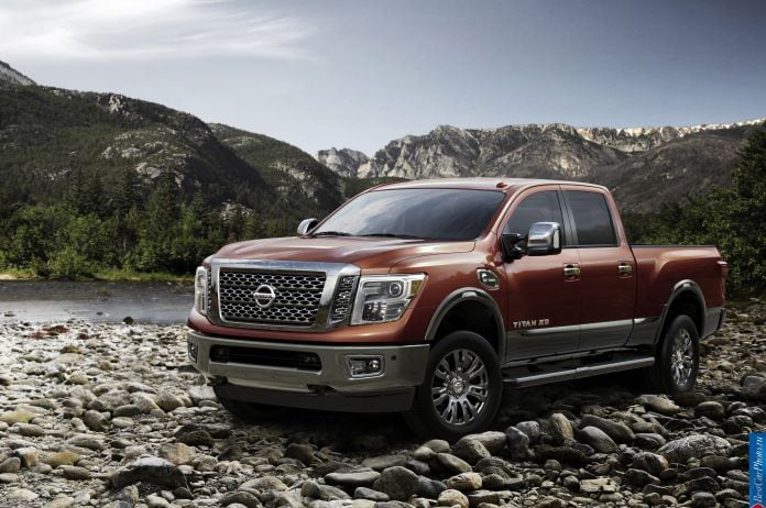 2016 Nissan Titan XD - фотография 12 из 47