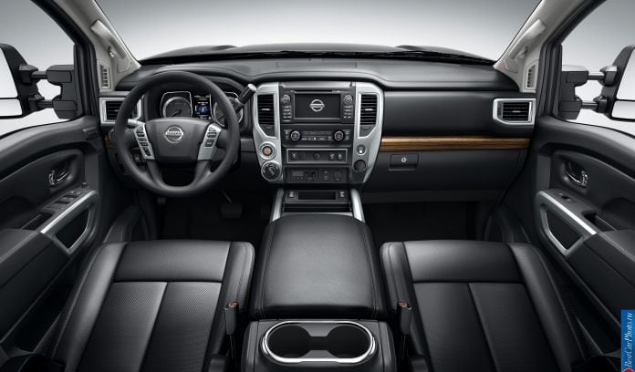 2016 Nissan Titan XD - фотография 31 из 47