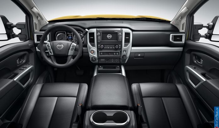 2016 Nissan Titan XD - фотография 32 из 47