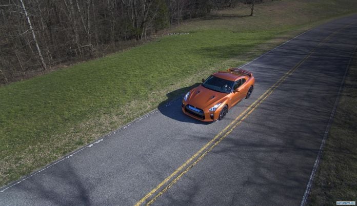 2017 Nissan GT-R - фотография 7 из 43 2017 Nissan GT-R - фотография 7 из 43