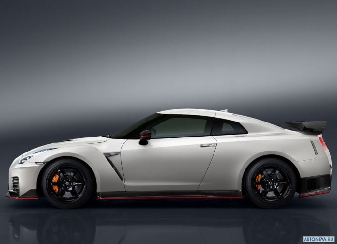 2017 Nissan GT-R Nismo - фотография 3 из 12 2017 Nissan GT-R Nismo - фотография 3 из 12
