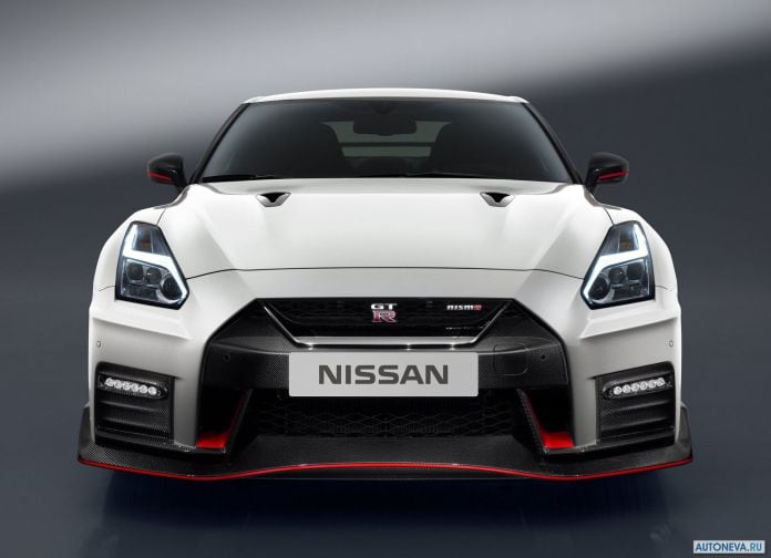 2017 Nissan GT-R Nismo - фотография 5 из 12 2017 Nissan GT-R Nismo - фотография 5 из 12