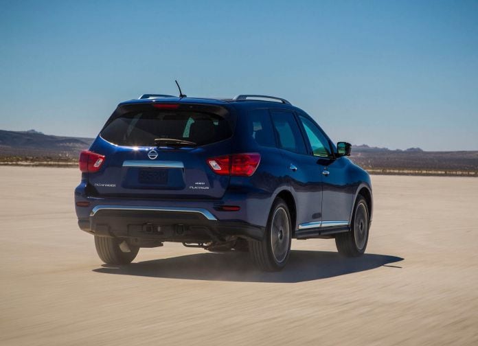 2017 Nissan Pathfinder - фотография 39 из 77