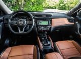 nissan_2017_rogue_020.jpg