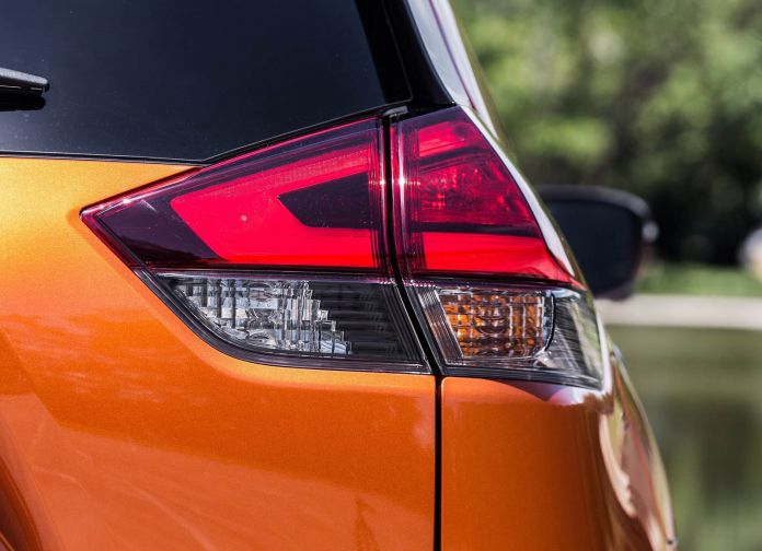 2017 Nissan Rogue - фотография 30 из 42