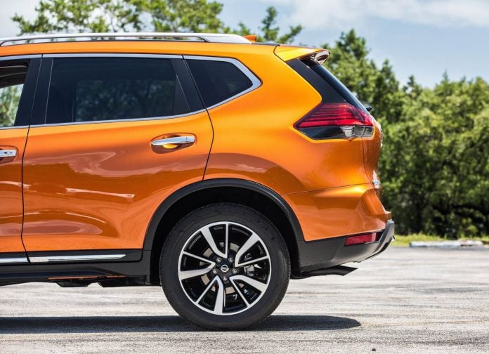 2017 Nissan Rogue - фотография 34 из 42