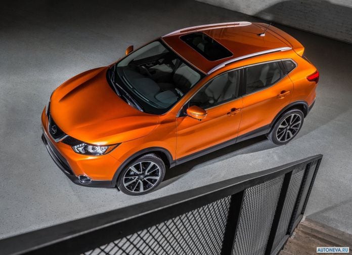 2017 Nissan Rogue Sport - фотография 3 из 19