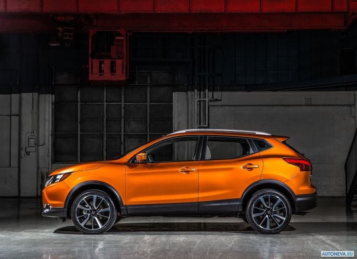 2017 Nissan Rogue Sport - фотография 4 из 19