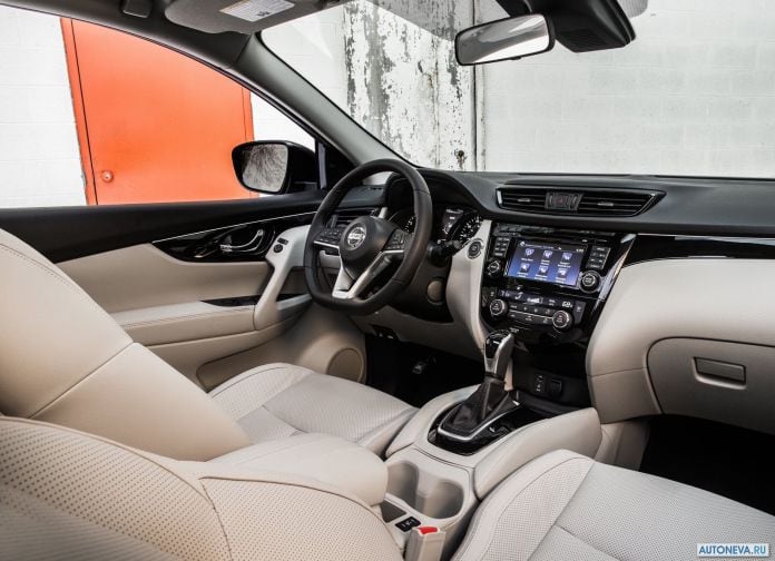 2017 Nissan Rogue Sport - фотография 14 из 19 2017 Nissan Rogue Sport - фотография 14 из 19