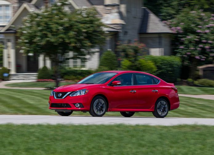2017 Nissan Sentra SR Turbo - фотография 5 из 40
