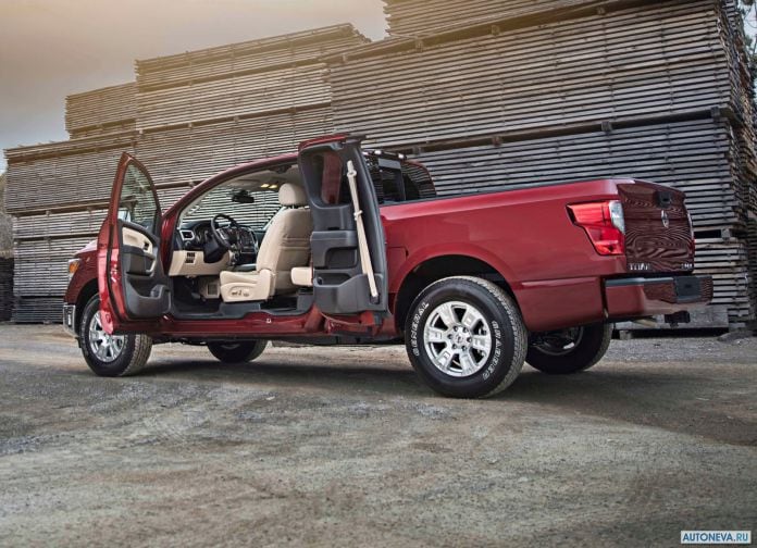 2017 Nissan Titan King Cab - фотография 9 из 23