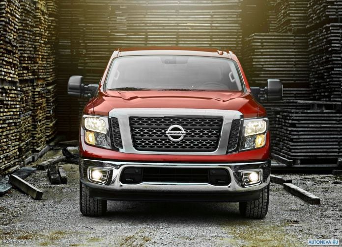 2017 Nissan Titan King Cab - фотография 10 из 23
