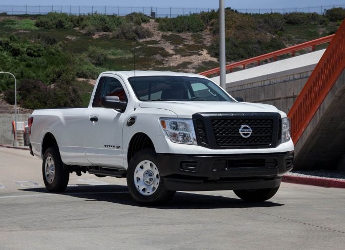 2017 Nissan Titan Single Cab - фотография 2 из 44 2017 Nissan Titan Single Cab - фотография 2 из 44