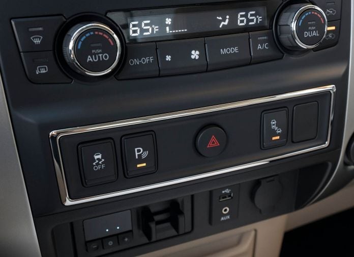 2017 Nissan Titan Single Cab - фотография 31 из 44