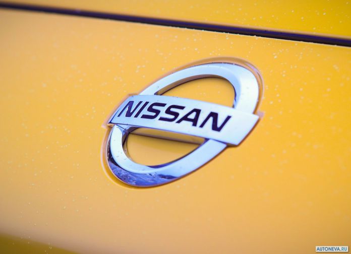 2018 Nissan 370Z Coupe Heritage Edition - фотография 25 из 30