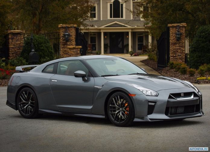 2018 Nissan GT-R US-version - фотография 5 из 15