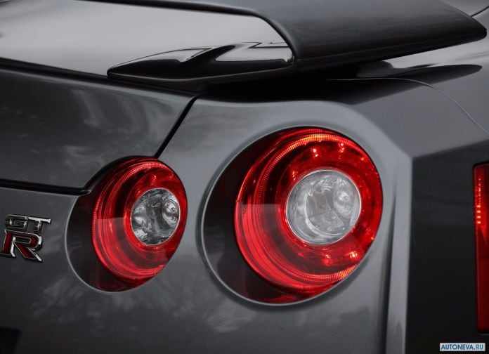 2018 Nissan GT-R US-version - фотография 14 из 15 2018 Nissan GT-R US-version - фотография 14 из 15