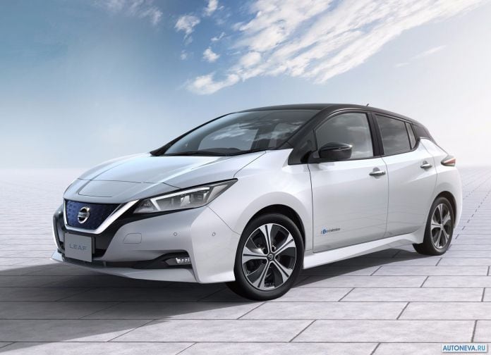 2018 Nissan Leaf - фотография 2 из 92