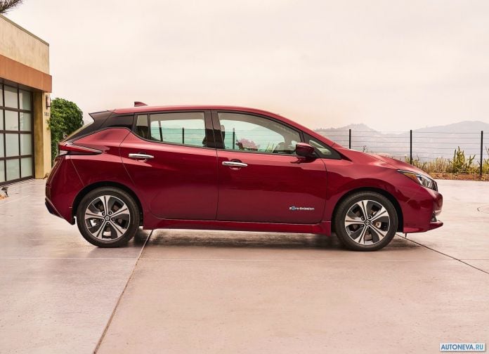 2018 Nissan Leaf - фотография 12 из 92