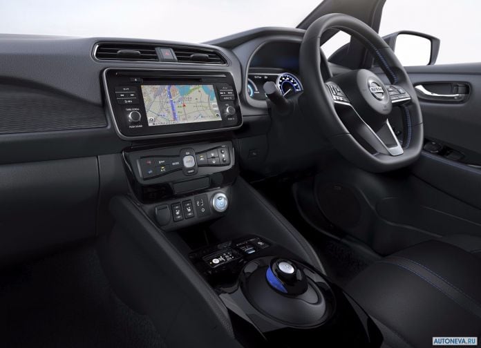2018 Nissan Leaf - фотография 40 из 92 2018 Nissan Leaf - фотография 40 из 92