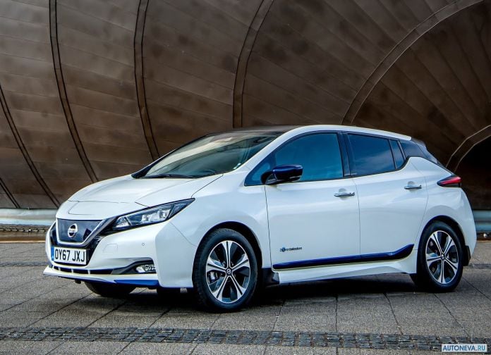 2018 Nissan Leaf UK-version - фотография 2 из 112