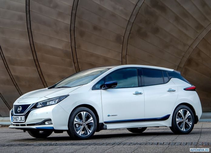 2018 Nissan Leaf UK-version - фотография 3 из 112