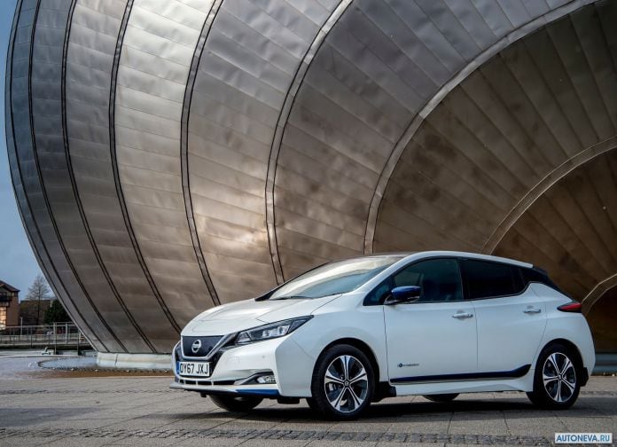 2018 Nissan Leaf UK-version - фотография 4 из 112