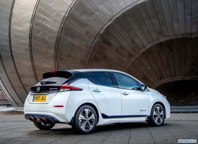 2018 Nissan Leaf UK-version - фотография 57 из 112