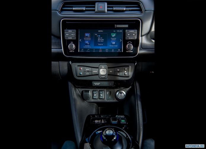 2018 Nissan Leaf UK-version - фотография 112 из 112 2018 Nissan Leaf UK-version - фотография 112 из 112