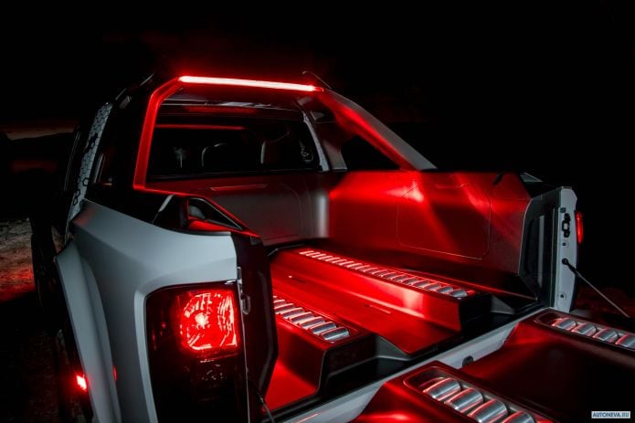2018 Nissan Navara Dark Sky Concept - фотография 25 из 38