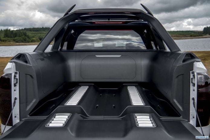 2018 Nissan Navara Dark Sky Concept - фотография 26 из 38