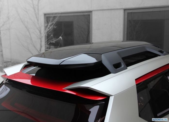 2018 Nissan Xmotion Concept - фотография 40 из 48
