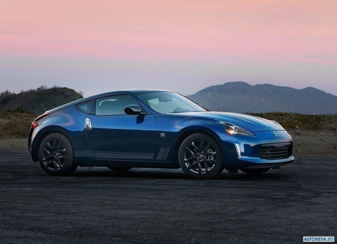 2019 Nissan 370Z Heritage Edition - фотография 4 из 57 2019 Nissan 370Z Heritage Edition - фотография 4 из 57
