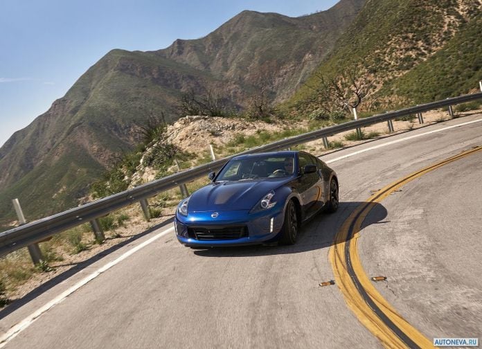 2019 Nissan 370Z Heritage Edition - фотография 13 из 57 2019 Nissan 370Z Heritage Edition - фотография 13 из 57