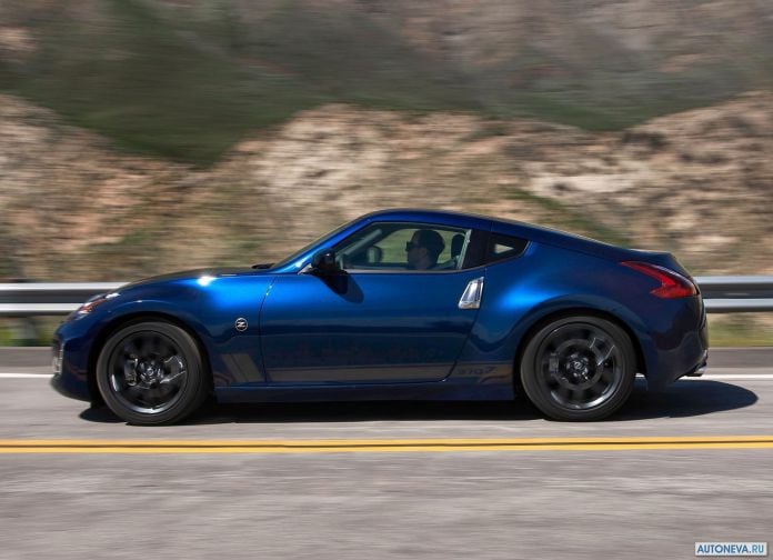 2019 Nissan 370Z Heritage Edition - фотография 18 из 57 2019 Nissan 370Z Heritage Edition - фотография 18 из 57