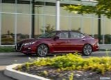 nissan_2019_altima_010.jpg